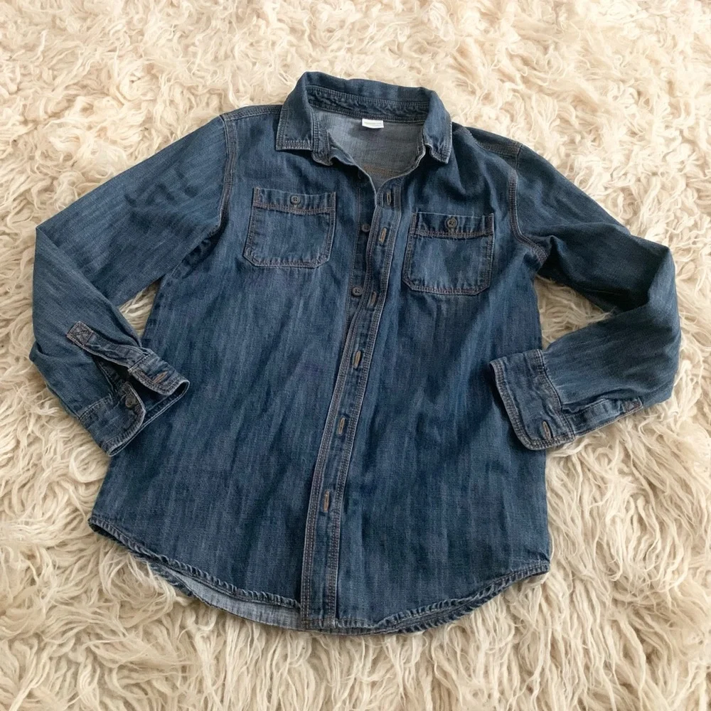Crazy 8 | Long Sleeve Button Down Shirt Top Denim Blue Chambray M - Picture 3 of 10